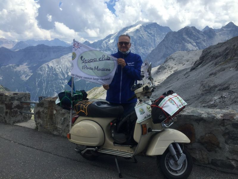 Il ronzio della Vespa a Ponte a Cappiano