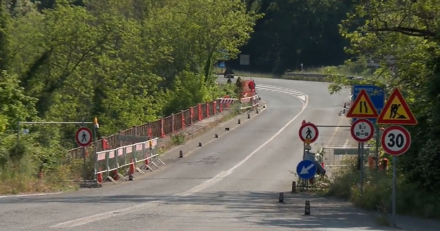 Ponte sul Pesa:  avviati i lavori di adeguamento sismico. Strada chiusa fino a ottobre 2026