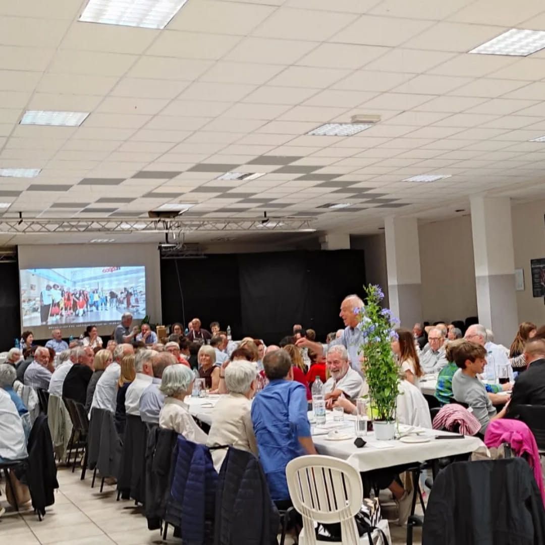 Poggibonsi: in 140 a cena per l'Emporio, raccolti 3.000&euro;