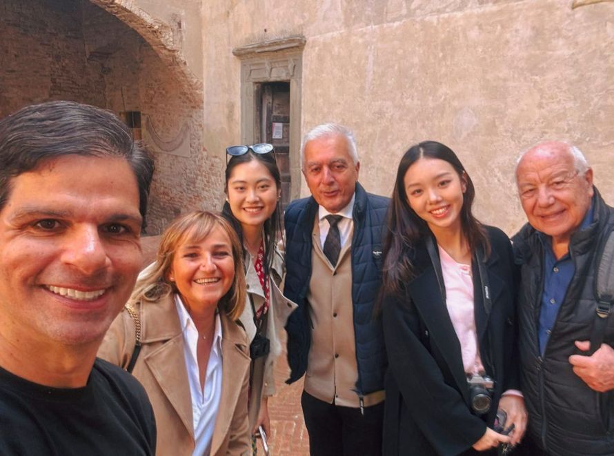 Terra di Valdelsa si apre al mondo: a Certaldo tour operator da Cina, Libano e Brasile 