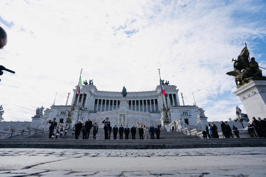 Potremo cantare &ldquo;Siam pronti alla morte, l&rsquo;Italia chiam&ograve;&rdquo;, ma senza il &ldquo;s&igrave;&rdquo; alla fine