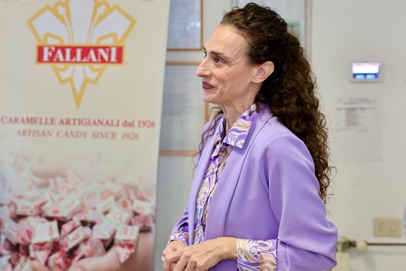 Una storia lunga un secolo: all&rsquo;azienda Fallani Caramelle il Comune di Empoli consegna una targa di merito