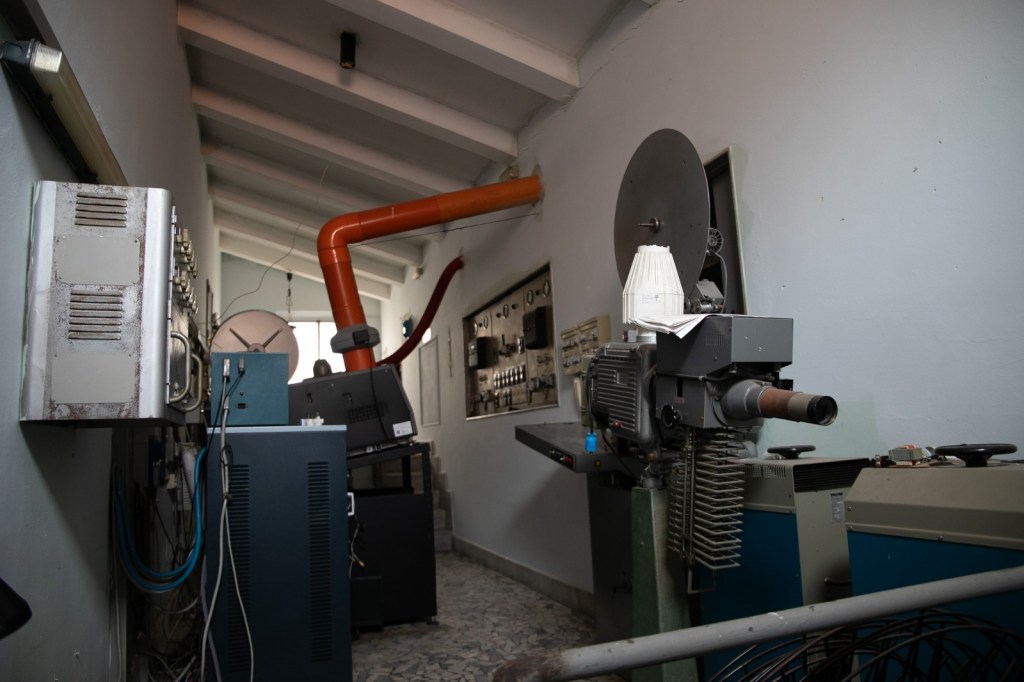 Empolese Valdelsa, Ex Cinema La Perla, vinto bando Anci: 238mila euro per trasformarlo in Spazio Giovani Under 35