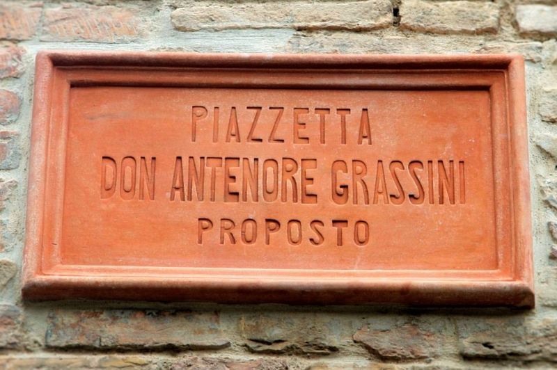 San Gimignano svelata: storia e immagini inedite di Porta San Matteo e chiesa San Bartolo