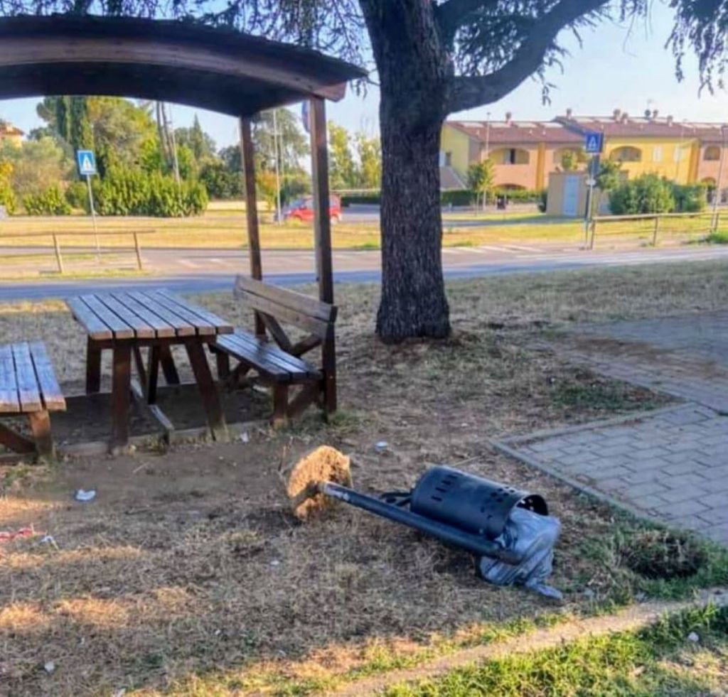 Notti brave alle Grazie tra schiamazzi e vandalismi