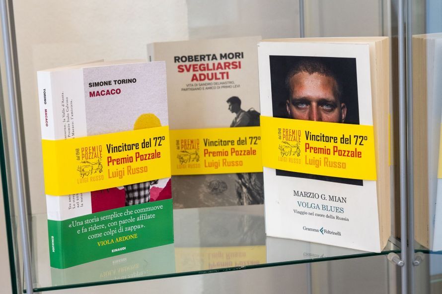 Premio Pozzale 2025: scegli il vincitore! Vota online o in libreria fino al 30 novembre