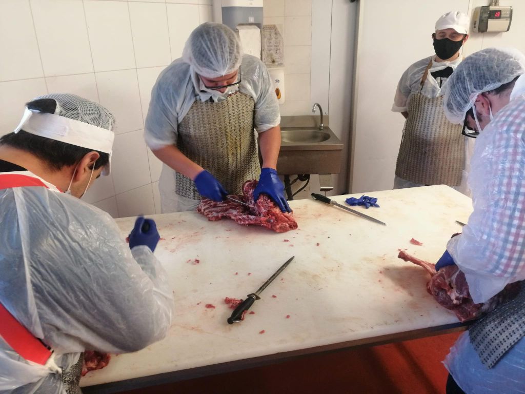 Siena, i segreti per un buon taglio di carne: un seminario