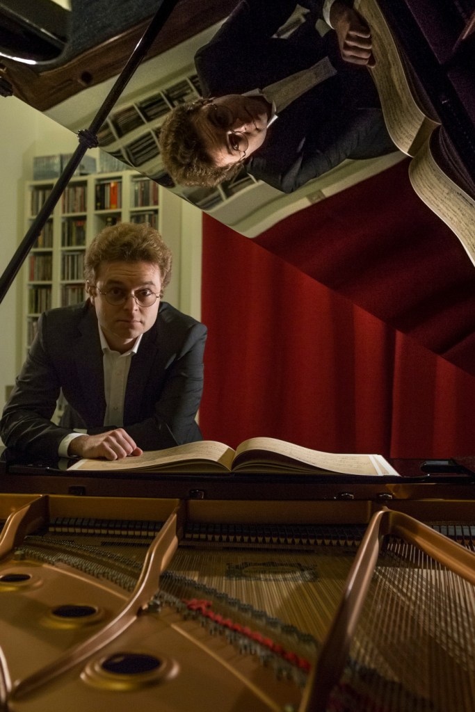 Festival Suoni Riflessi, gran finale sulle note di Schubert con il maestro Matteo Fossi