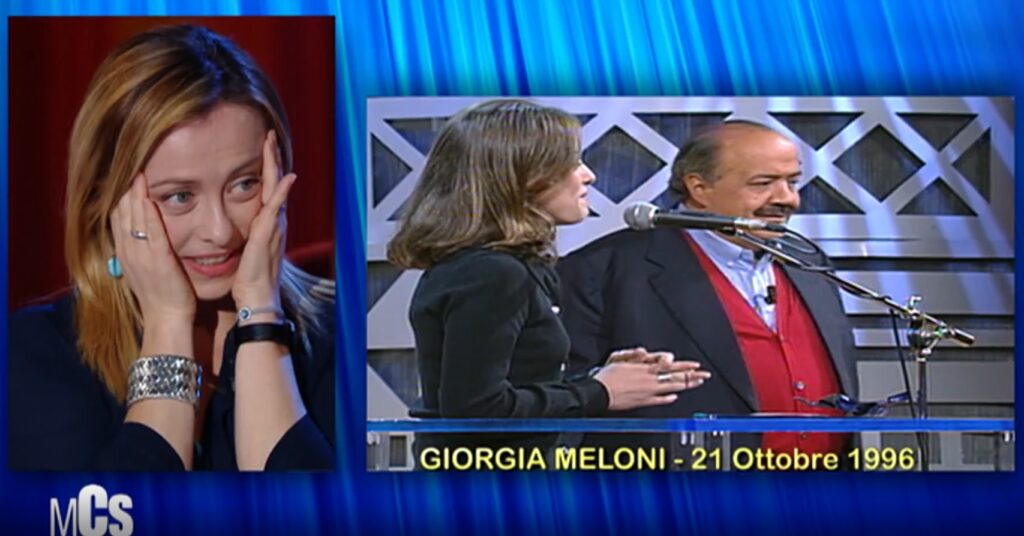 VIDEO | Quando Maurizio Costanzo lanciava una giovanissima Giorgia Meloni: “Siate incazzati”