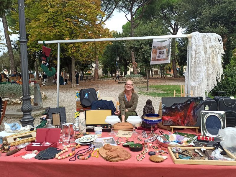 "Svuota la Soffitta" a San Casciano: record di 72 espositori per l'edizione autunnale 