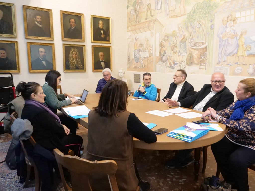 La Misericordia di Empoli ringrazia il Lions Club Ferruccio Busoni per il generoso gesto