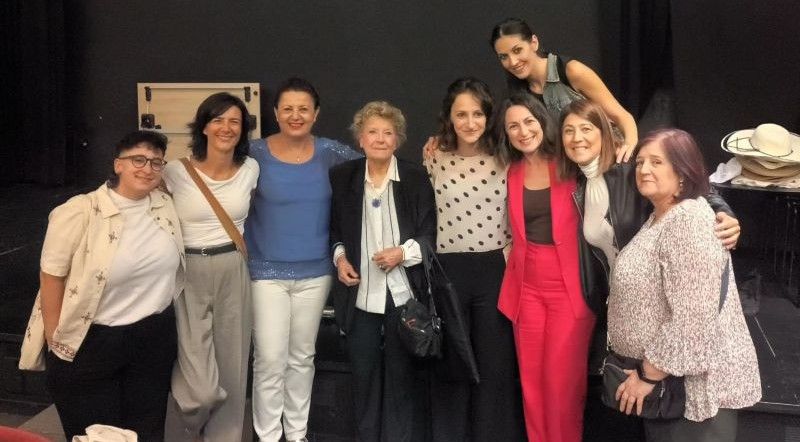 A Granada Silvia Datteroni ha coordinato la presentazione di ‘Una casa di donne’ di Dacia Maraini