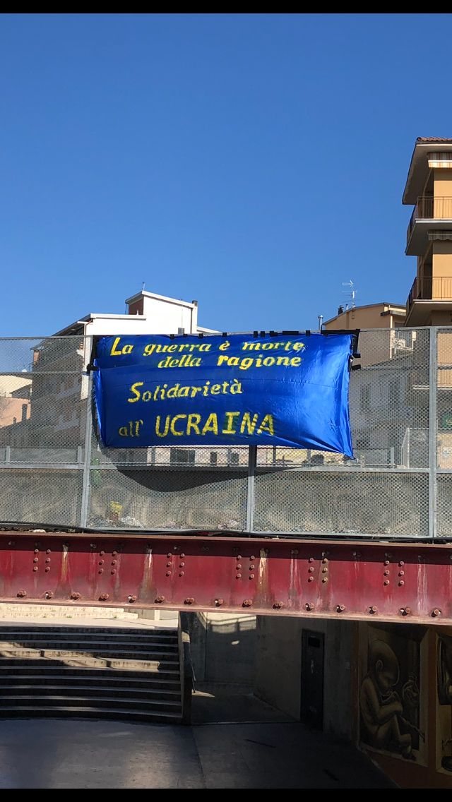 No alla guerra di 5 giovani poggibonsesi