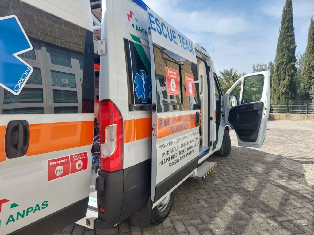 Nuova ambulanza per la Pubblica Assistenza di Poggibonsi