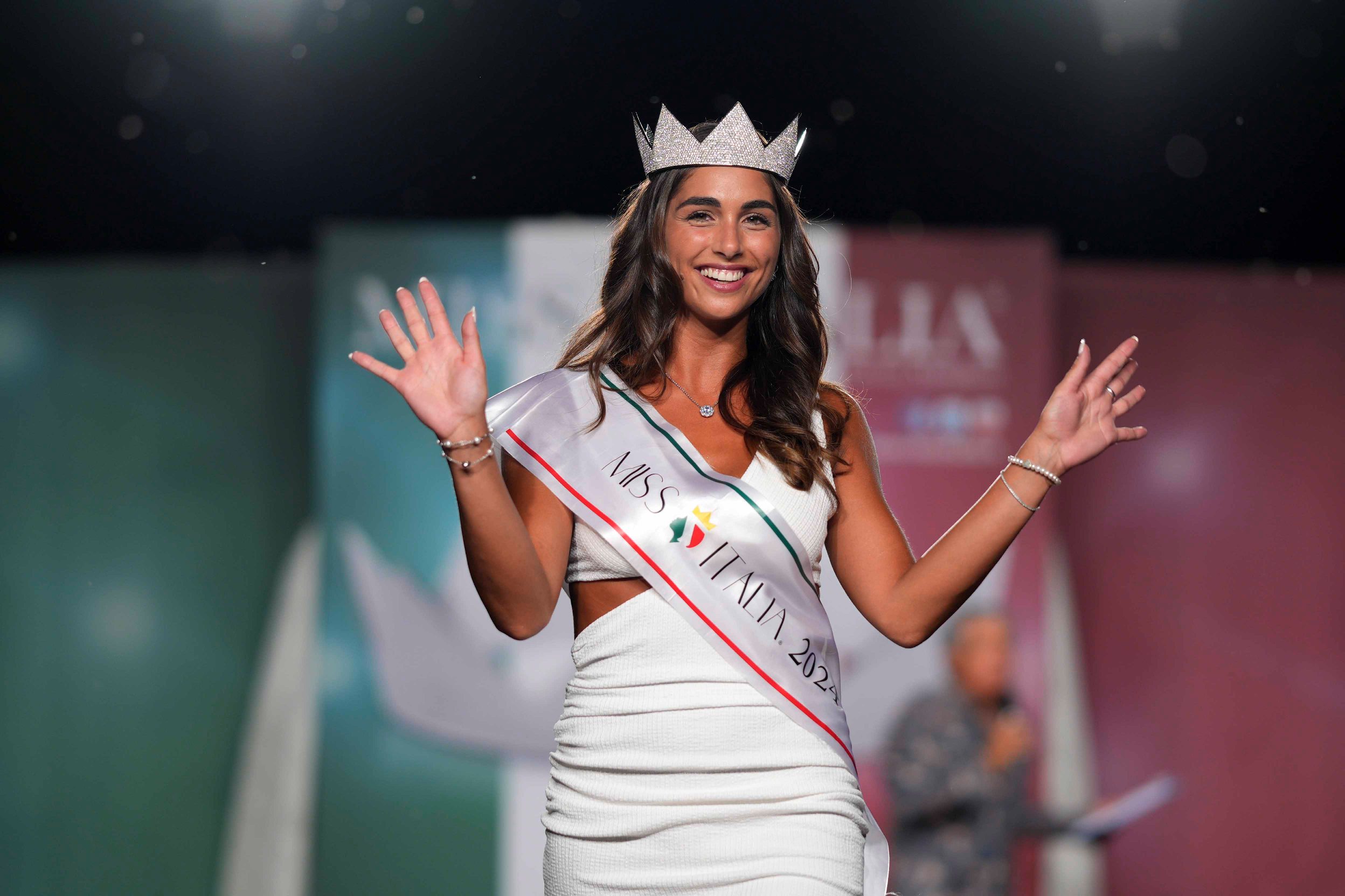 Ponte a Egola, selezione di Miss Toscana giovedì 3 luglio