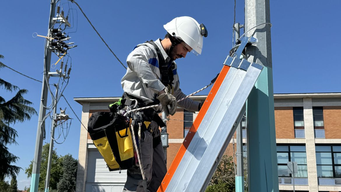 Lavori E-Distribuzione in centro a Poggibonsi: oggi, luned&igrave; 8 giugno stop all'energia elettrica