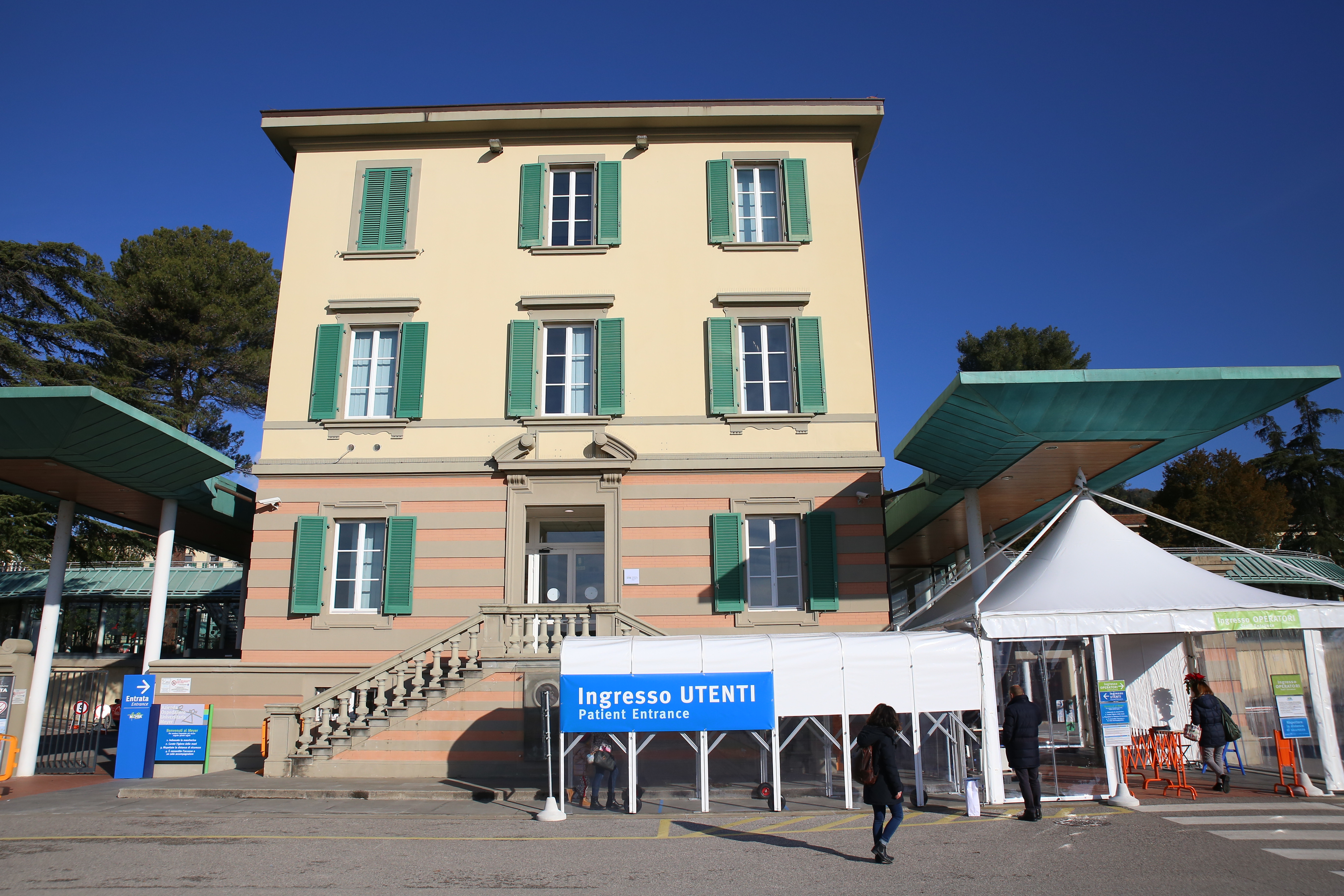 Da domani il Meyer riapre alle visite del secondo genitore