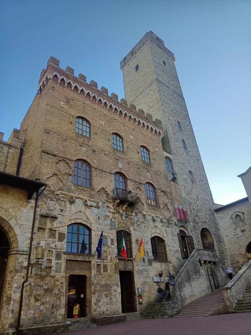 Servizi scolastici a San Gimignano: aperte le domande per mensa, trasporto e pre-scuola  e la contestuale richiesta delle agevolazioni