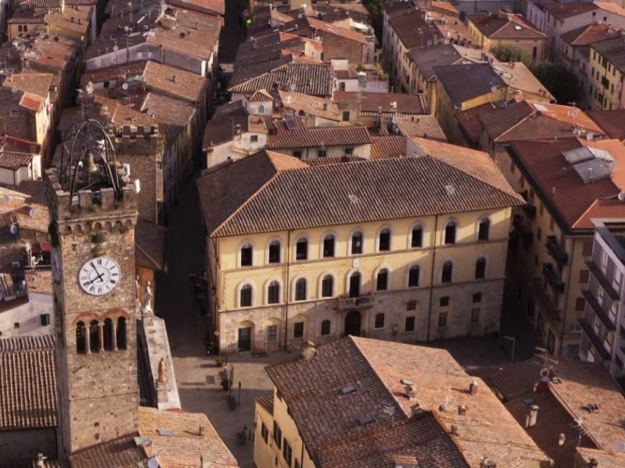 Poggibonsi semplifica i servizi: ora puoi prenotare online gli appuntamenti con l'Edilizia e Urbanistica