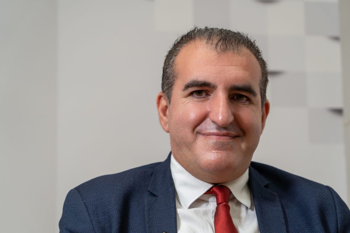 Caro benzina, Udicon: “Togliere una volta per tutte i 40 cent di accise”