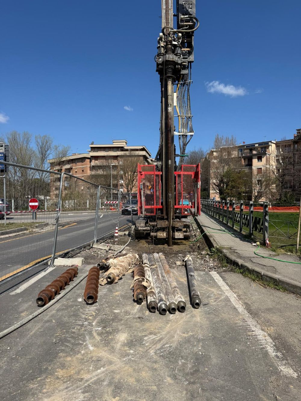 Poggibonsi, ponte di viale Marconi: scatta la fase dei micropali. Cantiere verso la chiusura in autunno