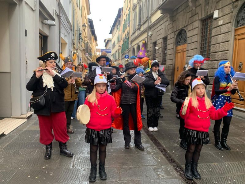 Empoli saluta le maschere. Ultima uscita di &ldquo;Un altro carnevale, sotto lo stesso cielo&rdquo;