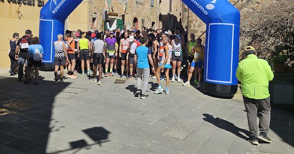 Pasqua Eco Trail 2026: trionfo di sport e natura tra i borghi della Val d'Orcia