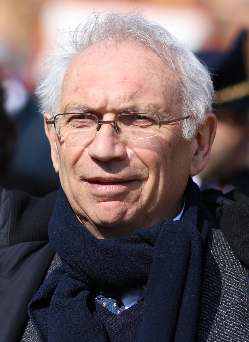 Bianchi: Liberare docenti da burocrazia, si dedichino a insegnamento