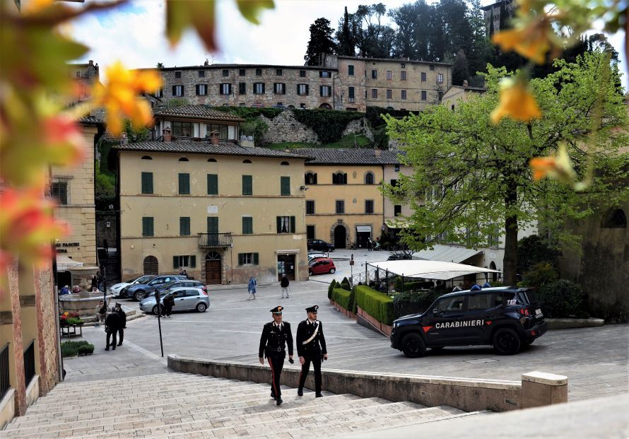 Cetona: sicurezza sul lavoro, cantiere sospeso e denuncia per il titolare