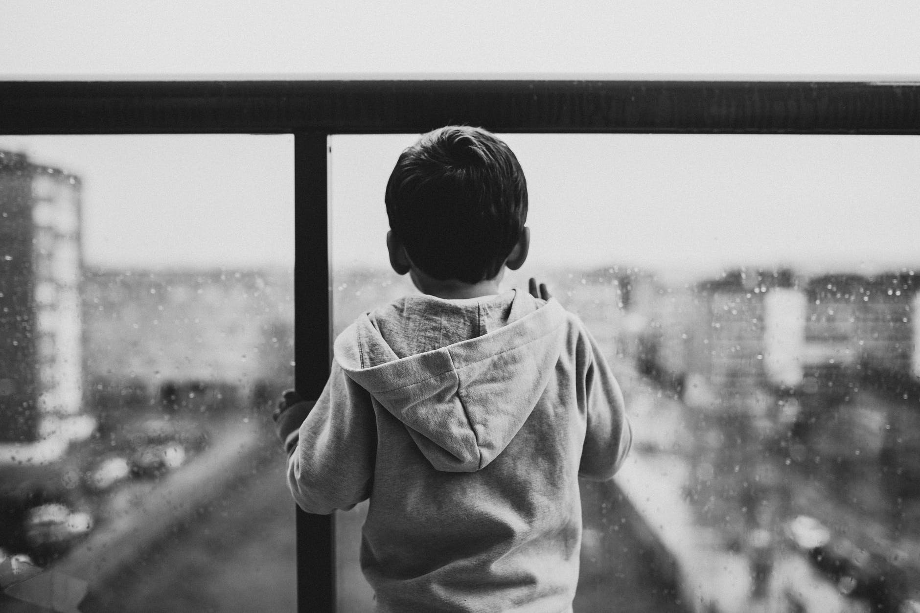A Livorno bambino aggredito a calci e sputi perché ebreo