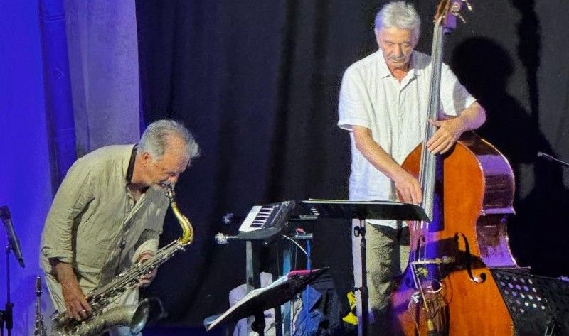 Monteriggioni, 18 ottobre, “Incroci” di suoni, storie e maestri: Jazz ad Abbadia Isola, due anni di emozioni