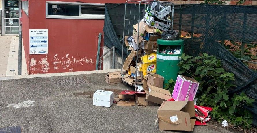  Piscina del Bernino: accesso costoso. I prezzi delle altre realtà
