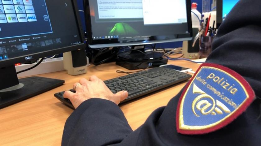 Truffe natalizie, i consigli della Polizia postale