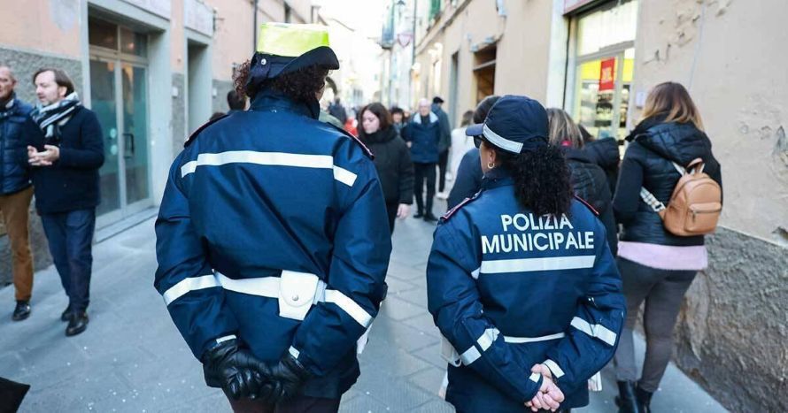 Empoli, chiuso ristorante etnico in centro: gravi carenze igienico-sanitarie