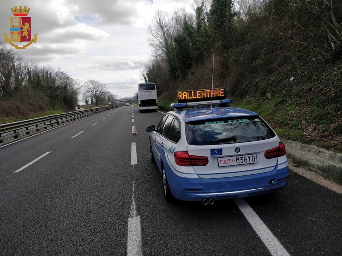 Maxi tamponamento sulla Siena Firenze: 9 veicoli coinvolti e traffico bloccato