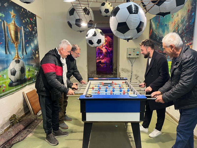 A Castelfiorentino  il Presepe si accende… giocando a biliardino