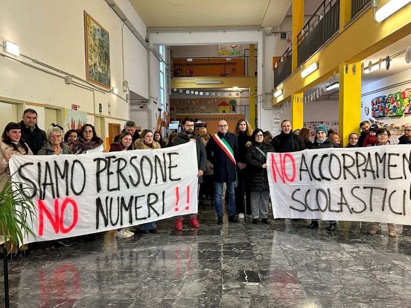 Accorpamento scuole San Gimignano e Poggibonsi: i Sindaci chiedono garanzie