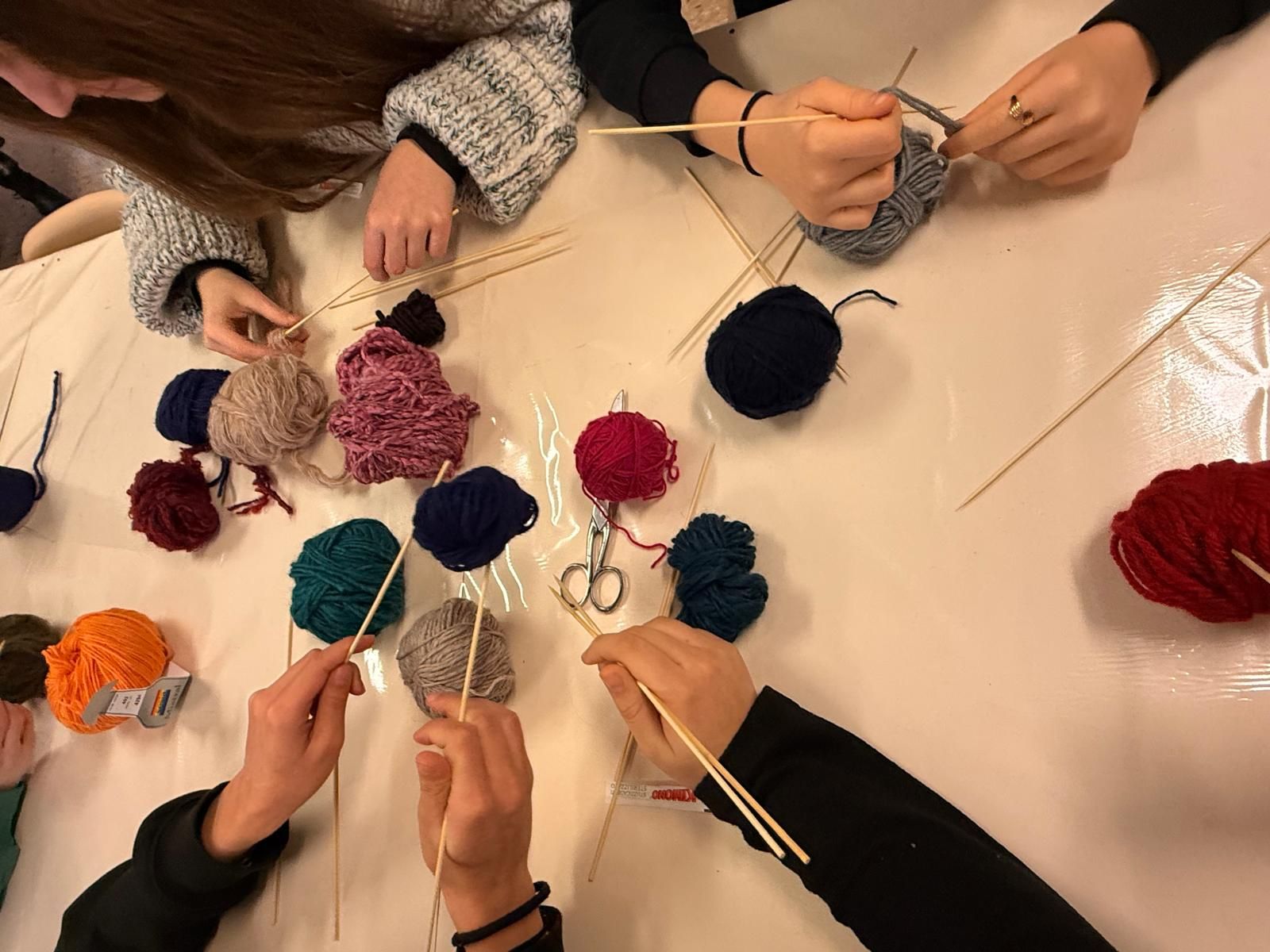 &ldquo;Impara l&rsquo;arte e mettila da parte&rdquo; arriva a Greve in Chianti: gli studenti a lezione di artigianato con i maestri del territorio