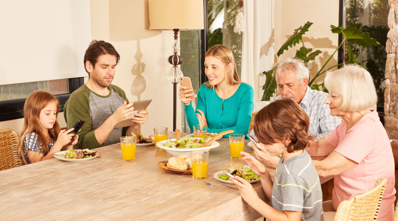 Genitori 2.0: a San Gimignano nuovi incontri su Intelligenza Artificiale e Cyberbullismo