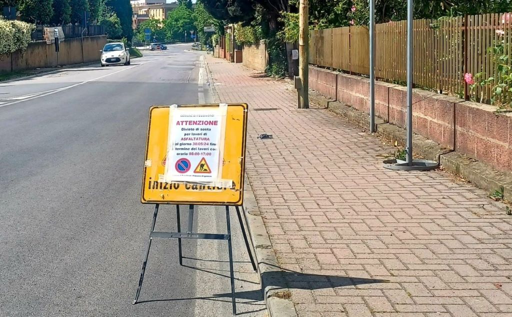 Poggibonsi, asfaltatura per via Senese tratto Romituzzo-ponte Nenni