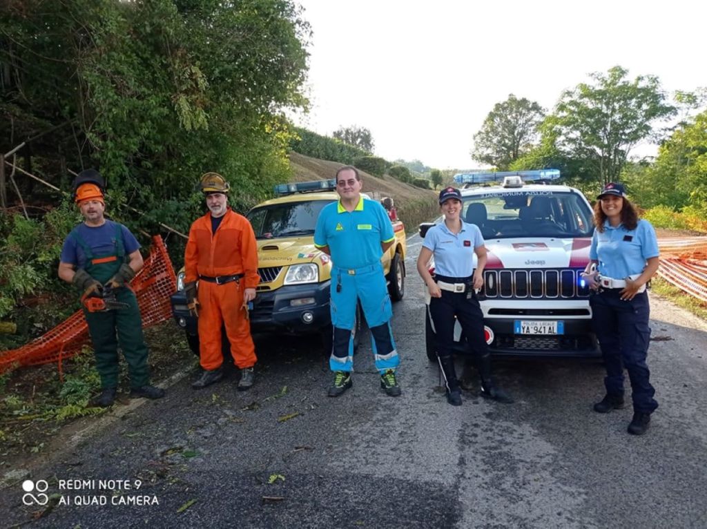 Danni per la pioggia e incendi, i due volti di questa domenica