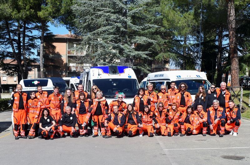 Poggibonsi, sabato di festa per la Pubblica Assistenza: arriva la nuova ambulanza