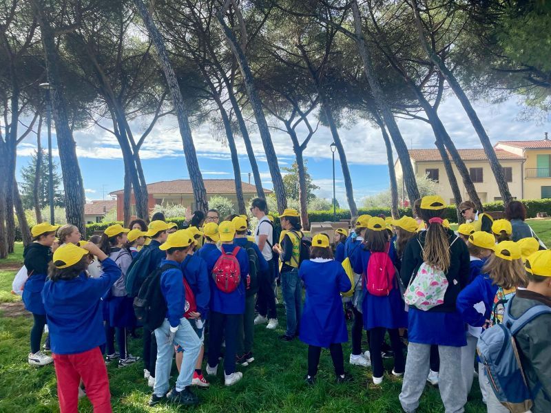 Il Chianti si mobilita: centinaia di volontari, tra cui tanti giovani, ripuliscono il territorio con “Puliamo il Mondo”