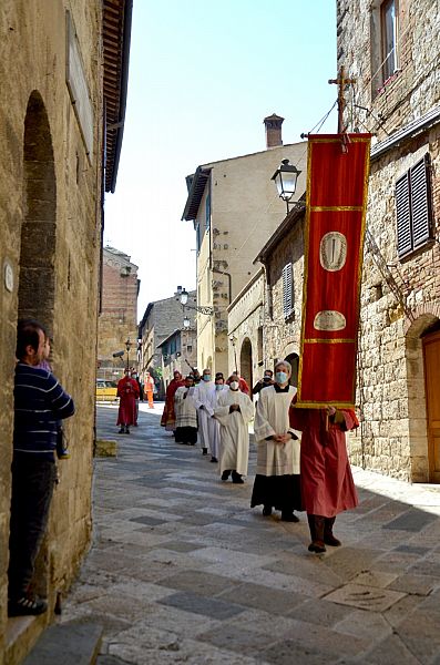 Colle, festeggiamenti in onore dell'insigne Reliquia del S. Chiodo