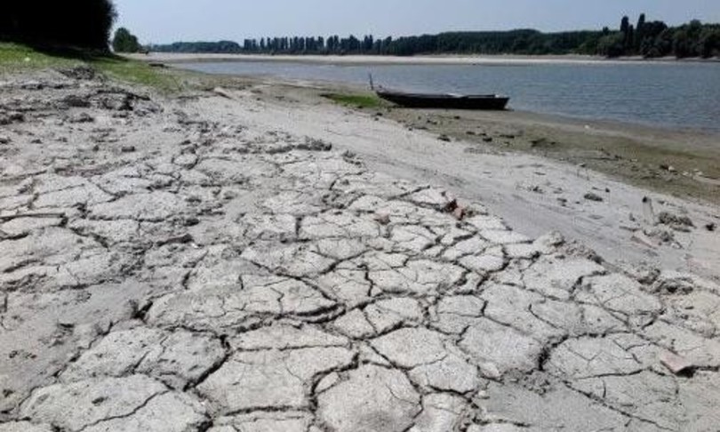 Non c’è più acqua per tutti gli usi, anche potabile: rischio razionamento
