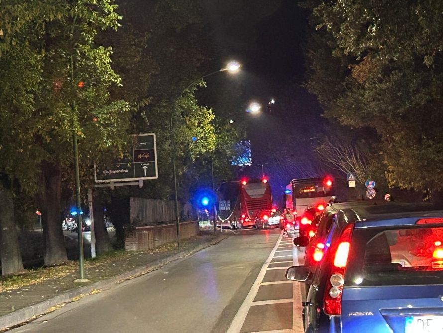Incidente in viale Toselli a Siena, traffico in tilt