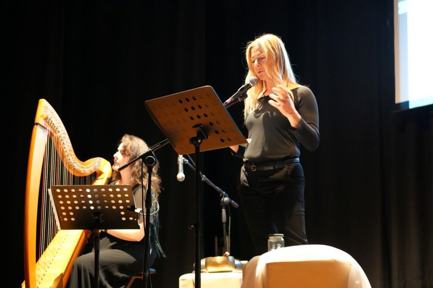 Teatro e musica per raccontare il tumore al seno