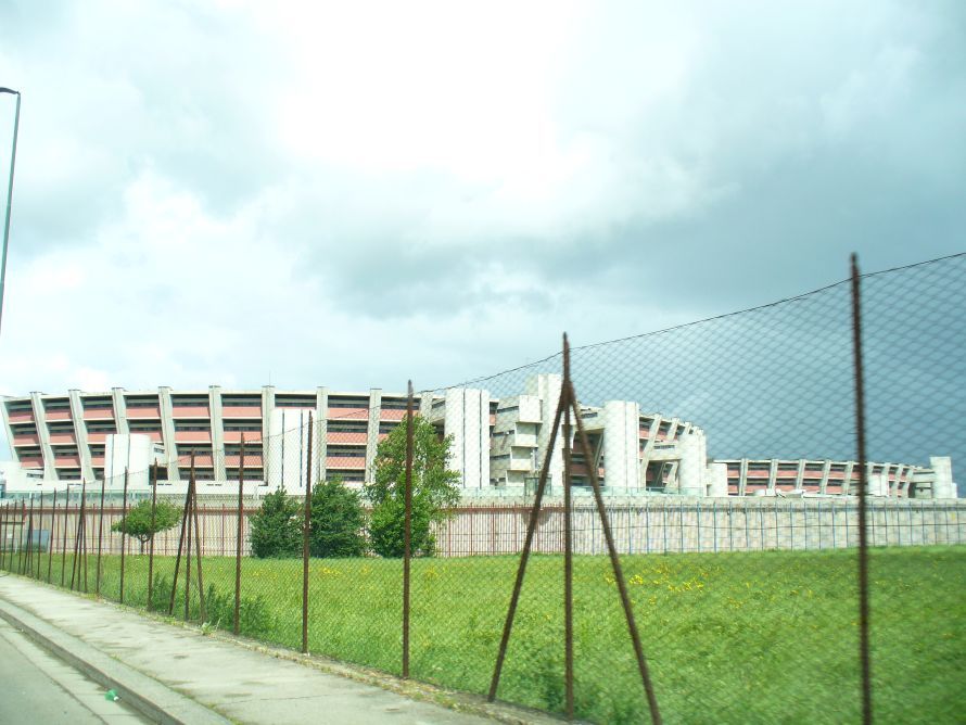 Paura a Sollicciano: principio di incendio nel padiglione, 26 detenuti evacuati