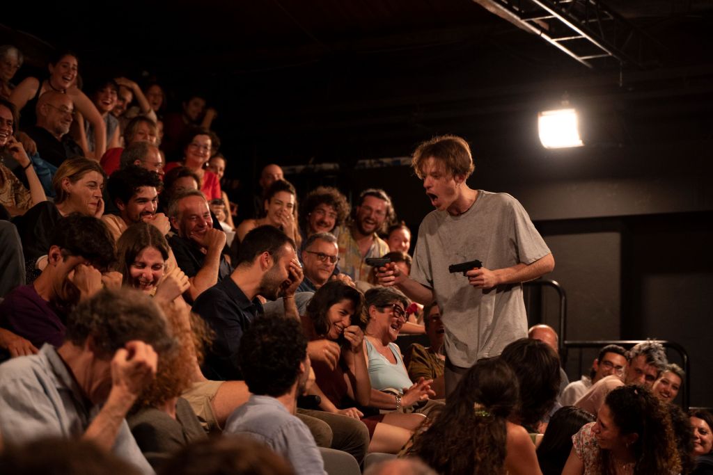 Politeama, La Sparanoia apre il cartellone di teatro contemporaneo