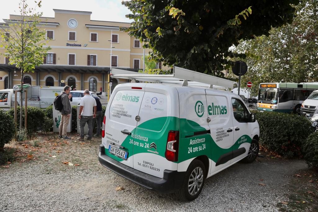 Castelfiorentino, partiti i lavori di installazione delle dieci telecamere in zona stazione